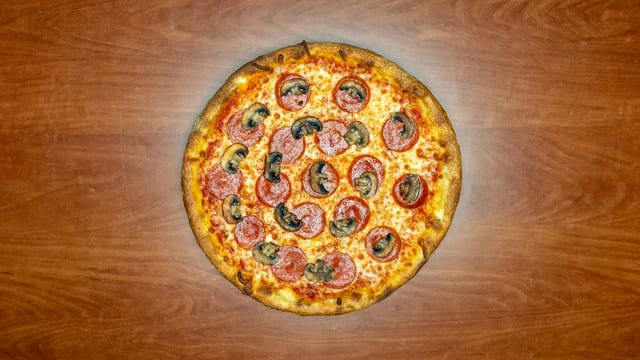 B.Y.O. PIZZA.